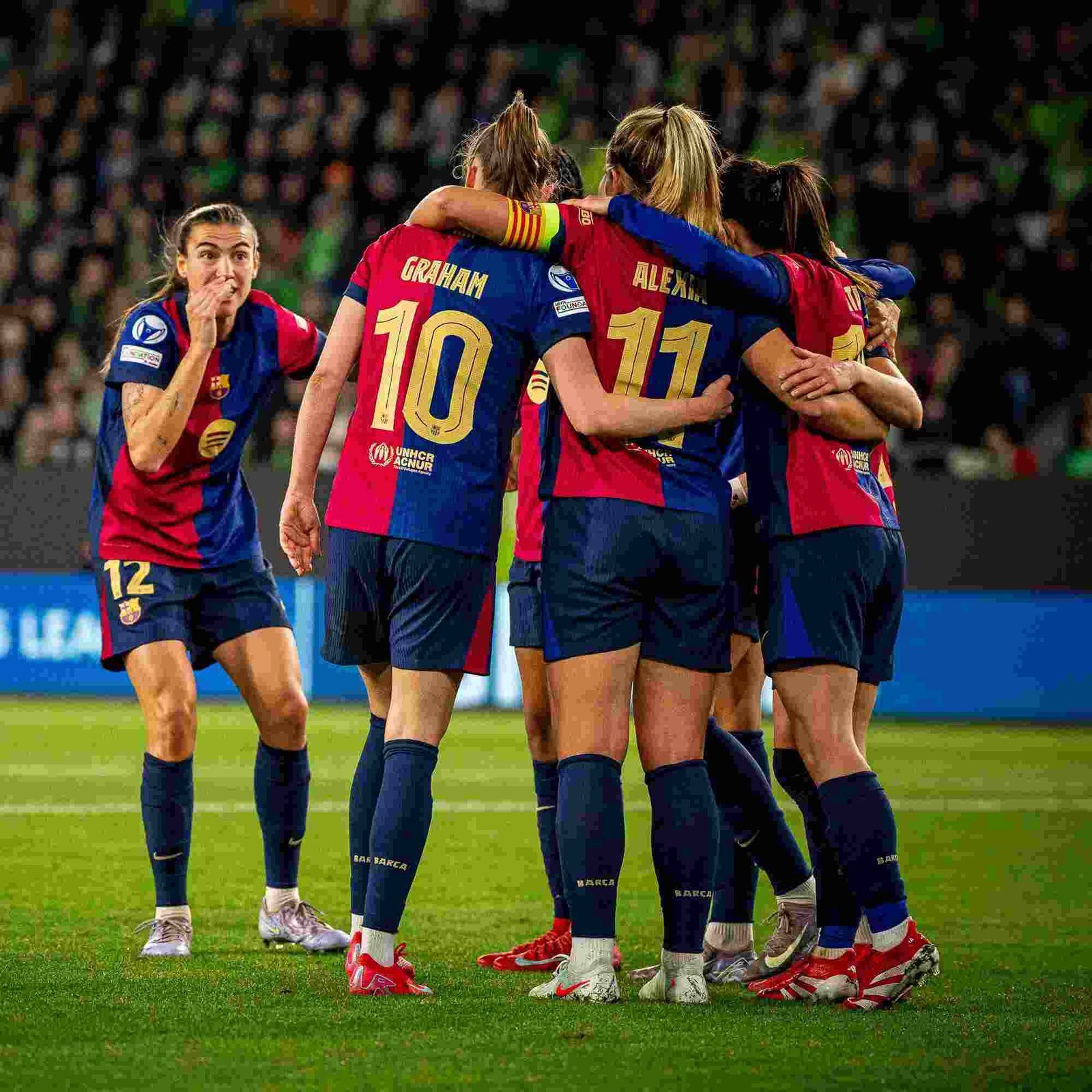 Jugadoras del FC Barcelona celebrando el 0-1 vs Wolfsburgo.