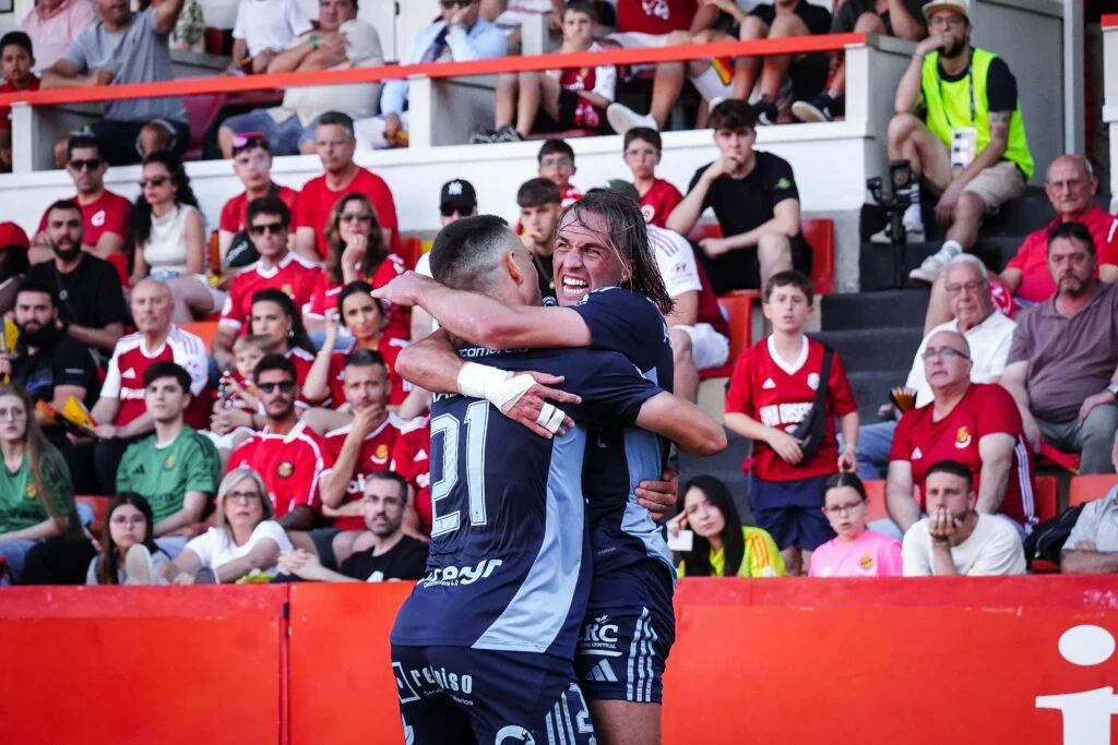 Murcia se vuelca con su equipo: el Enrique Roca, listo para una noche histórica ante el Nàstic