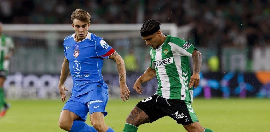 Pablo Barrios, el encuentro frente al Betis en La Cartuja de Sevilla. Julio Muñoz / EFE