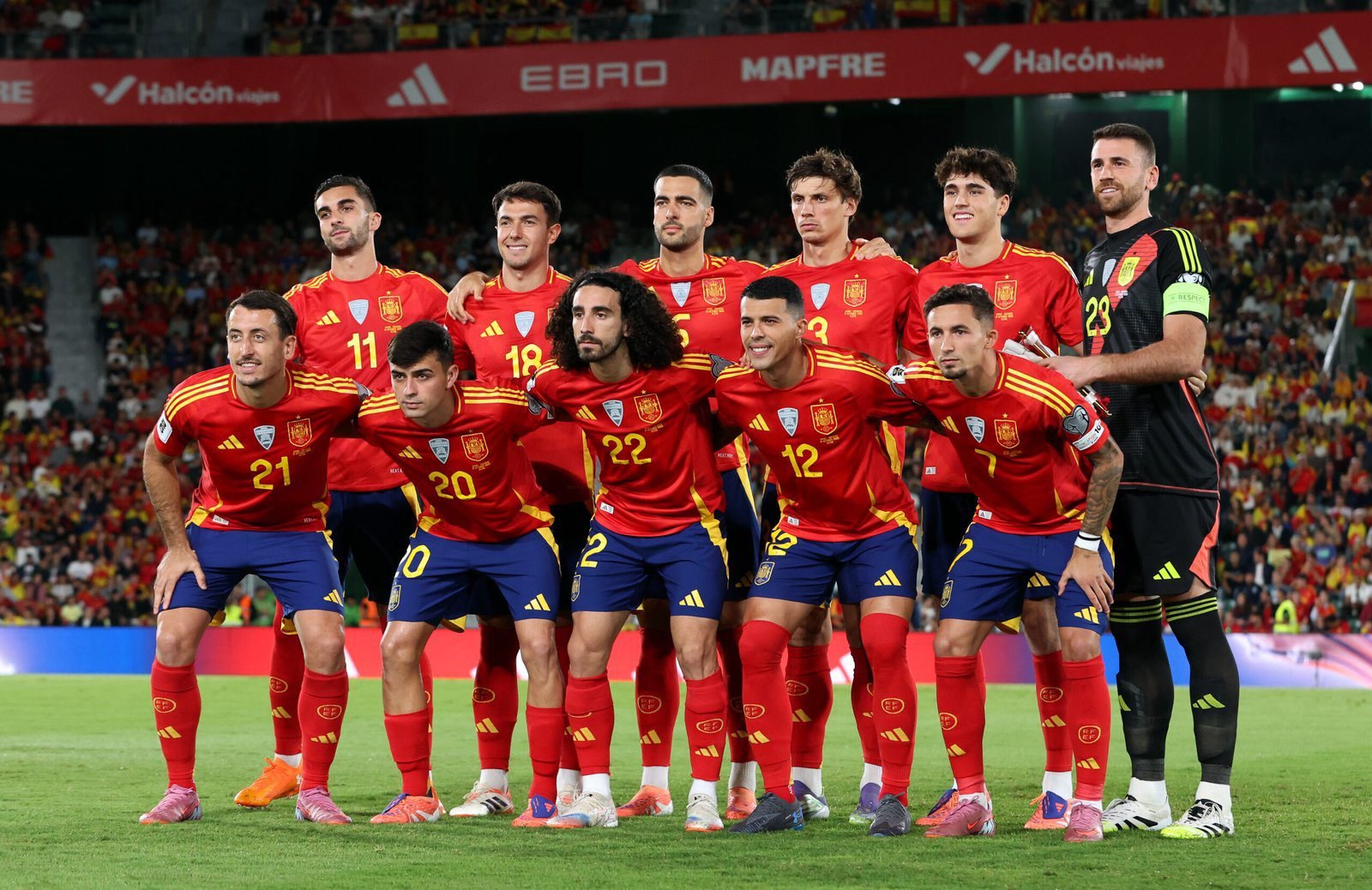 cinco bajas en una selección española bajo presión física