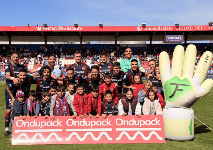 Crónica Extremadura 1-0 Deportiva Minera: Diego Díaz decide en Almendralejo